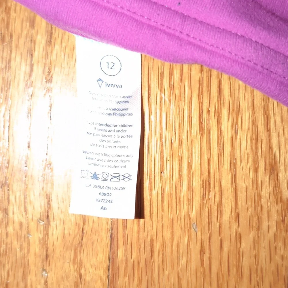 Ivivva Athletic Shorts - Picture 2 of 4